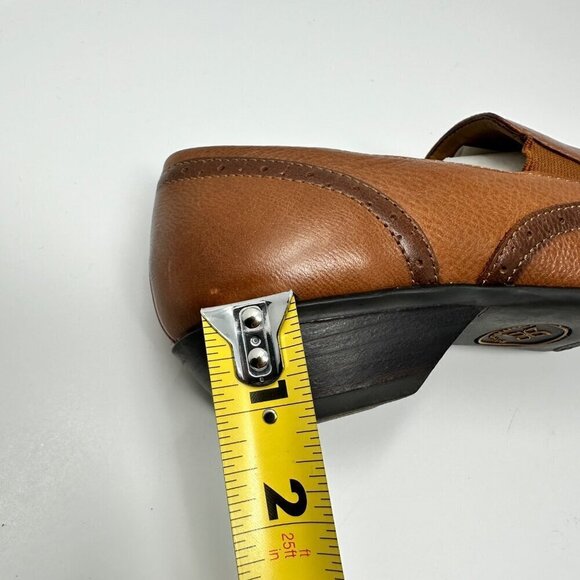 Comfortiva Women's Leather Slip On Tan/Brown Shoes Size 8 Loafers Pumps - Picture 13 of 13